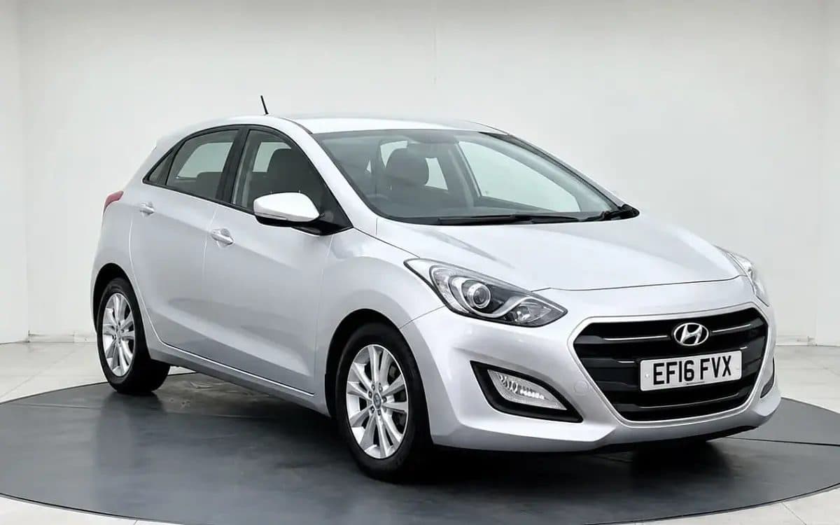 Hyundai i30 1.6 CRDi Blue Drive SE Nav (2016) placeholder